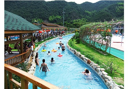 水上樂園設(shè)備