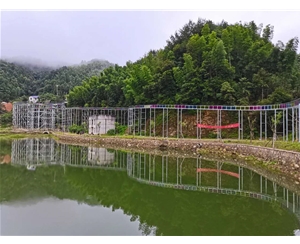 瀏陽(yáng)市鳳凰峽漂流景區(qū)玻璃漂流